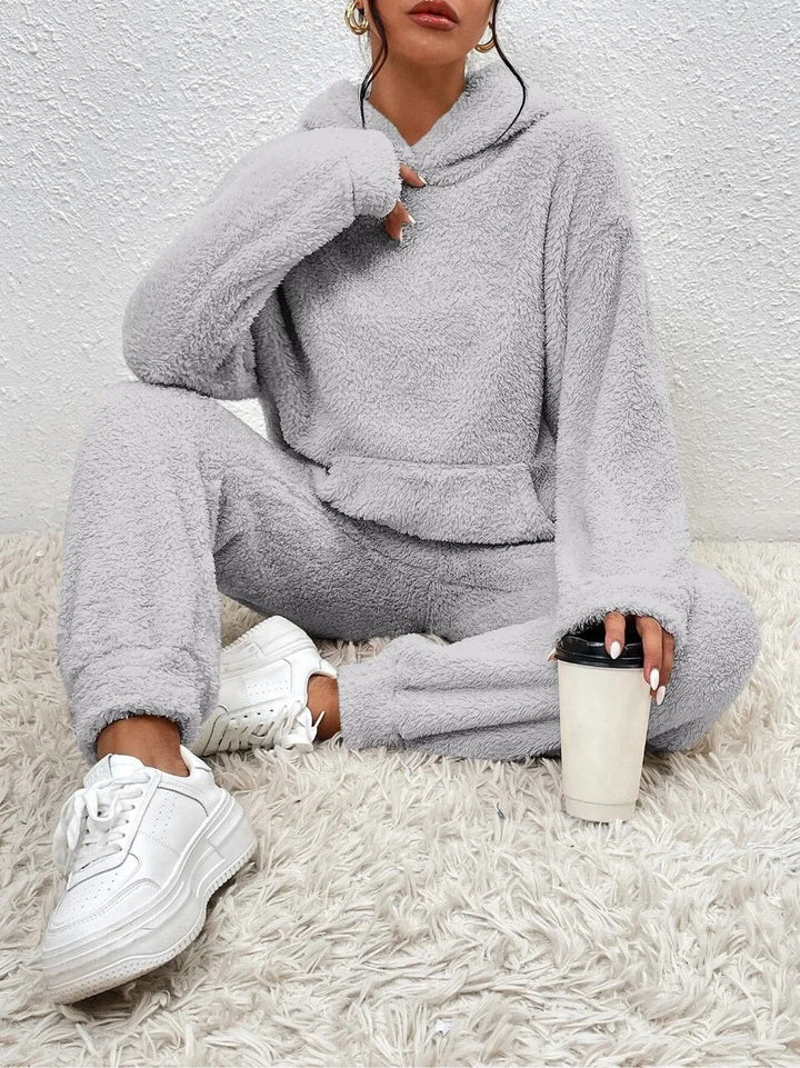 Women's Teddy Fleece Loungewear Set with Hood – 2-Piece Loungewear Set for Winter and Autumn