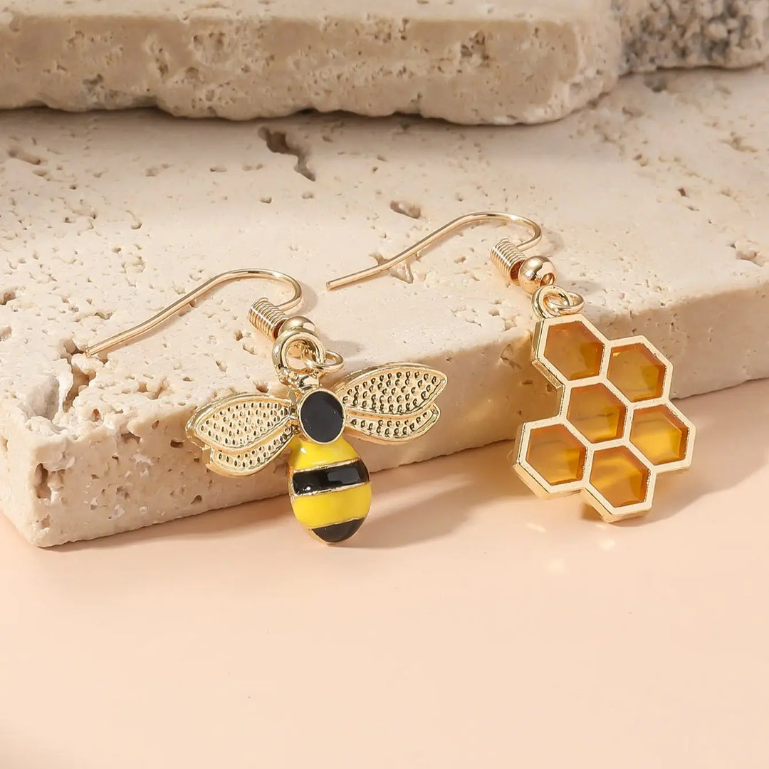 Honeycomb & Bee Earrings – Gold Jewellery for Women