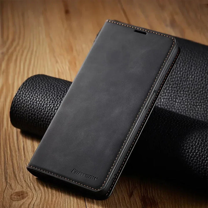 Smartphone Case: Magnetic Leather Case for Elegant Protection