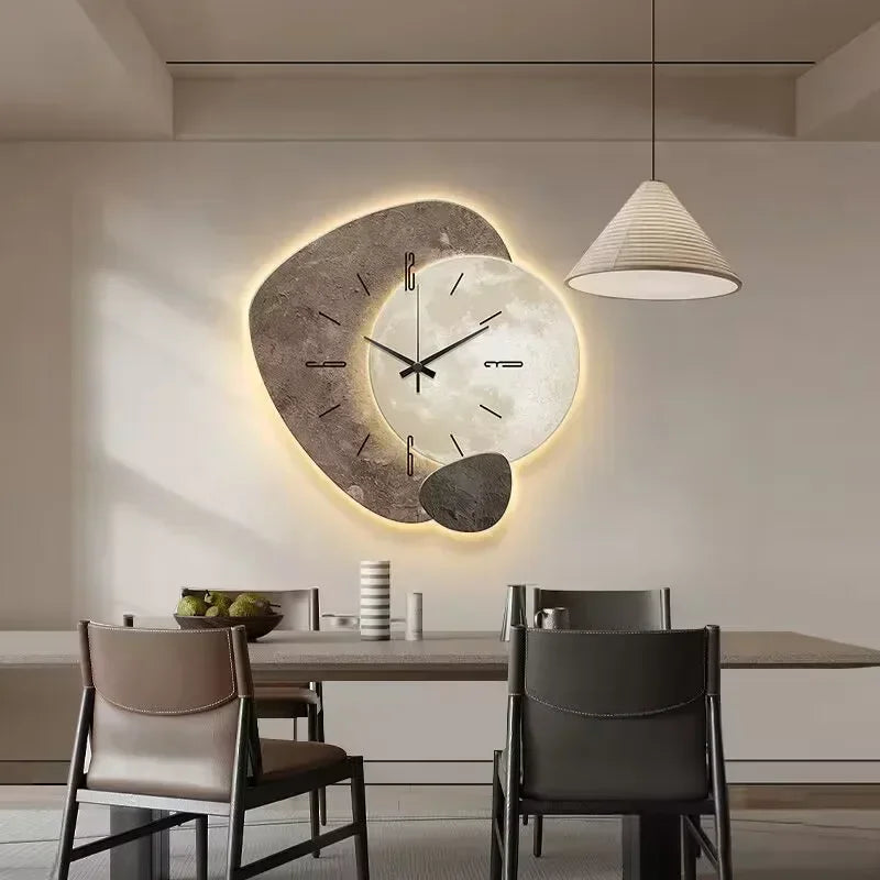 Natural Elegance to the Rhythm of the Clock!