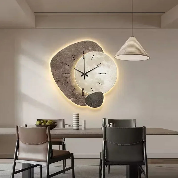 Natural Elegance to the Rhythm of the Clock!