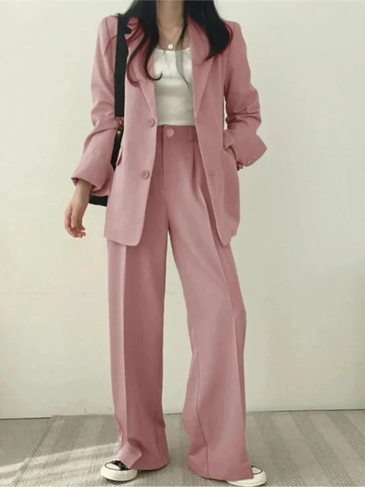 Sophisticated Feminine Style