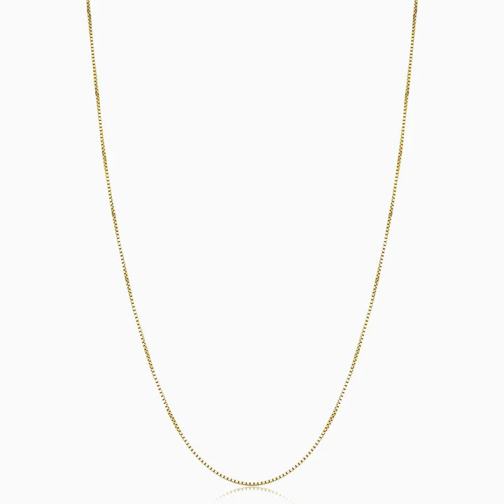 Simple Gold Box Chain with Refined Finish