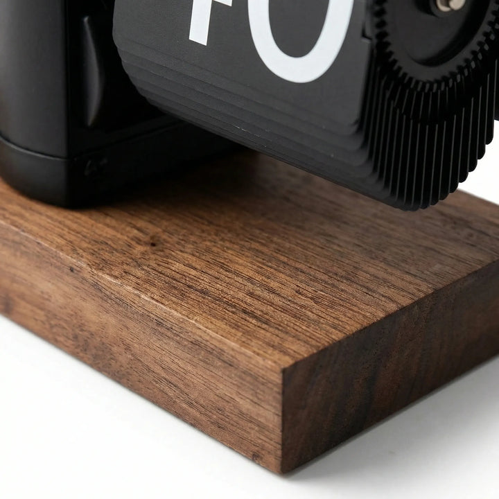 Vintage Flip Clock – RetroFlipo