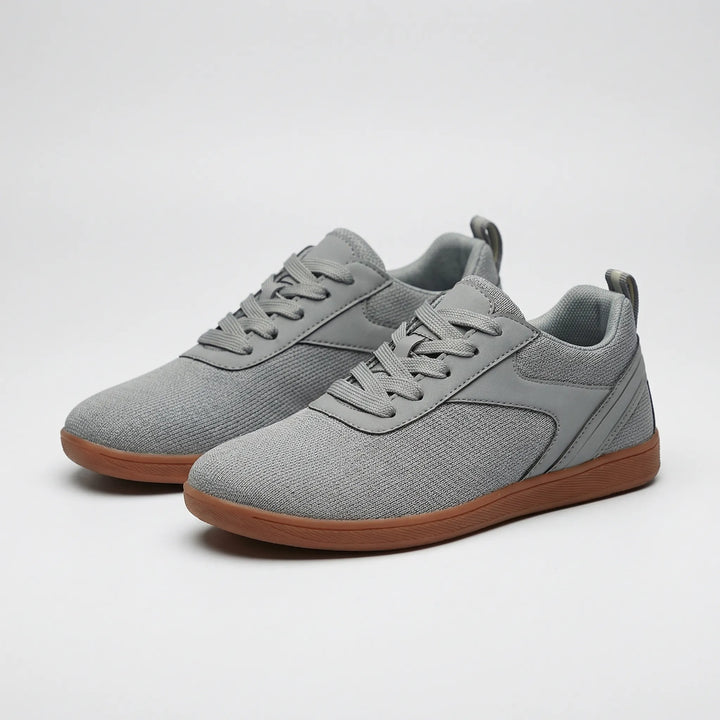 Barefoot-style trainer with a wide toe box - Gregory