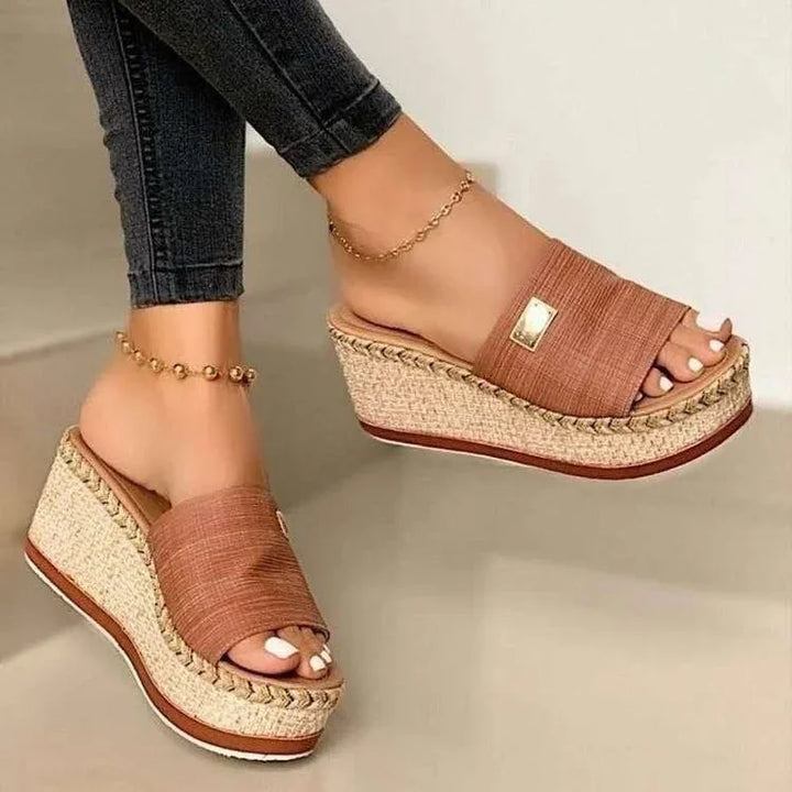 Women's Cushioned Sandals - Ravina