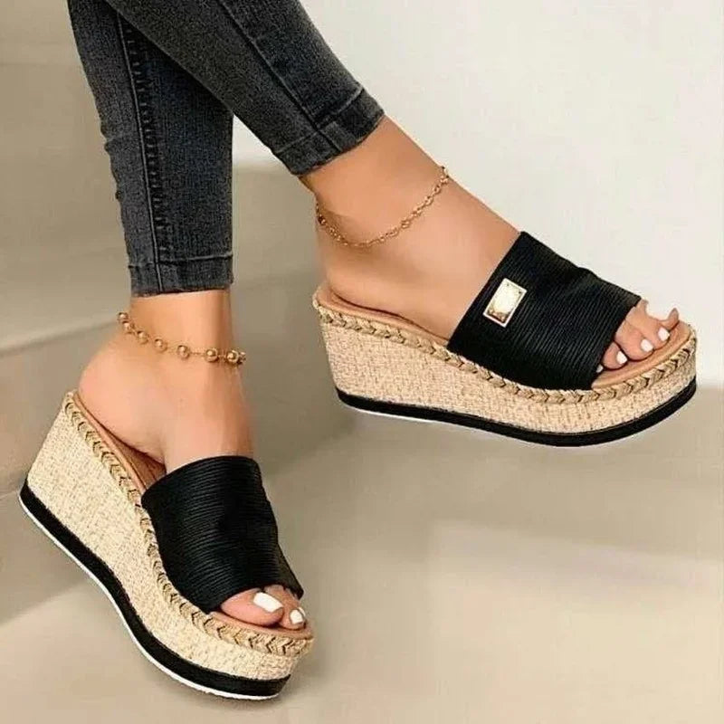 Women's Cushioned Sandals - Ravina