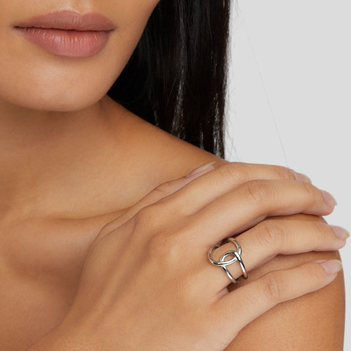 Elegant silver ring with subtle cubic zirconia details