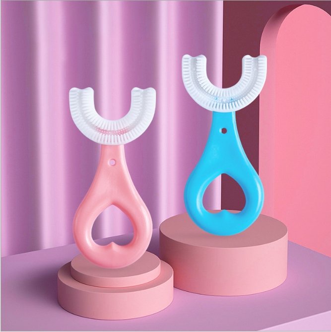U-Shaped Kids' Toothbrush – Gentle 360° Cleaning for All Ages