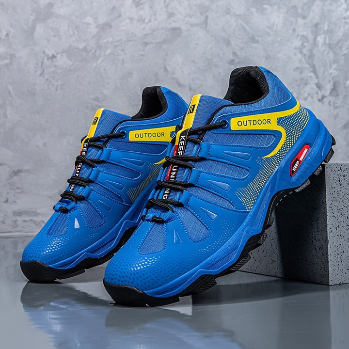 Fashionable Men's Hiking Shoes - PeakPioneer