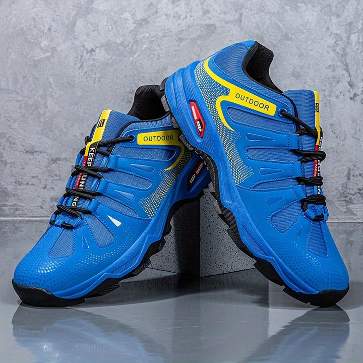 Fashionable Men's Hiking Shoes - PeakPioneer