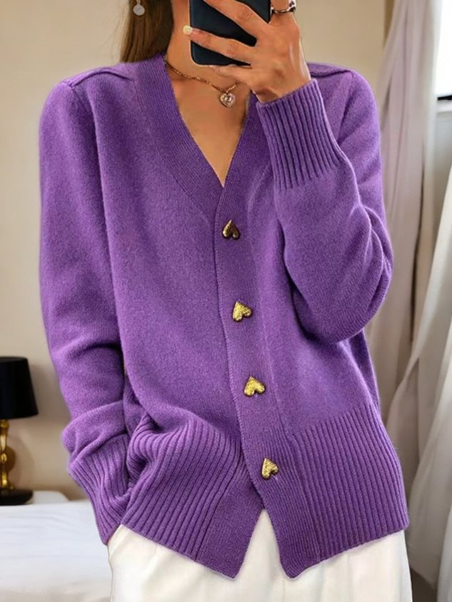 Elegant Women's Knit Vest - V-Neck | Heart-Shaped Buttons