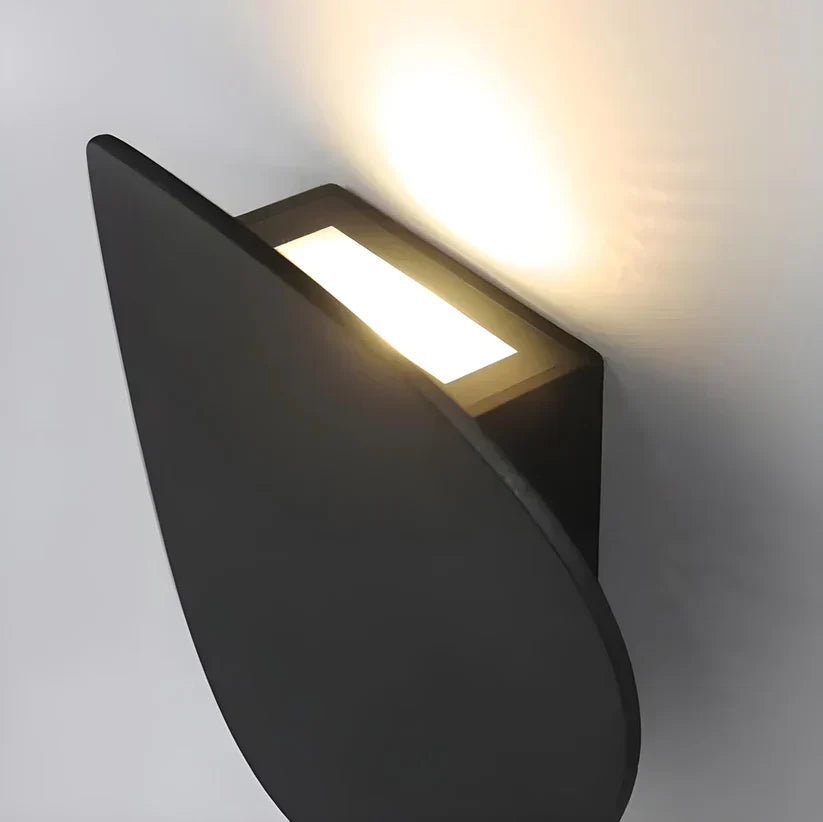 Disk Metal Wall Light