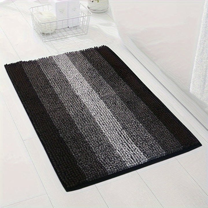 Chenille Bath Mat – Luxury and Comfort for the Bathroom and Hallway