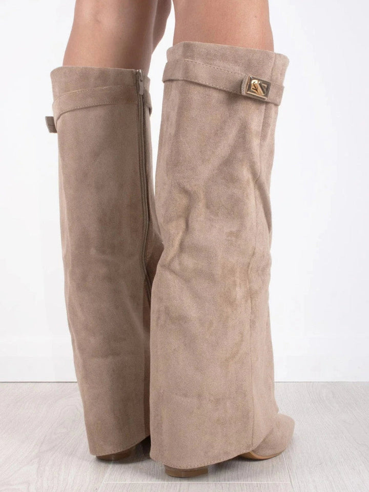 Elegant High-Quality Women's Shoes with Gold Details