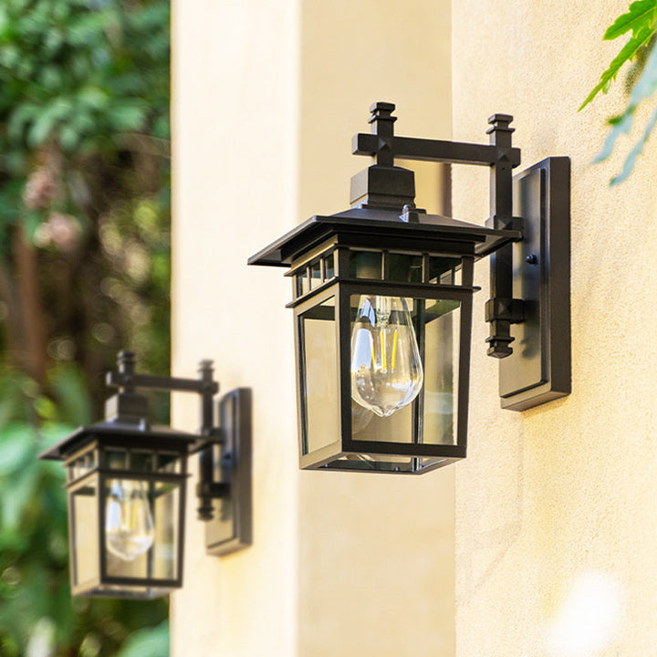 Outdoor Waterproof Lantern Wall Light for Gardens