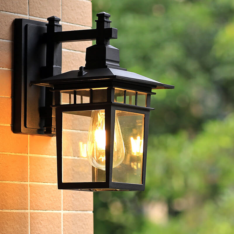Outdoor Waterproof Lantern Wall Light for Gardens