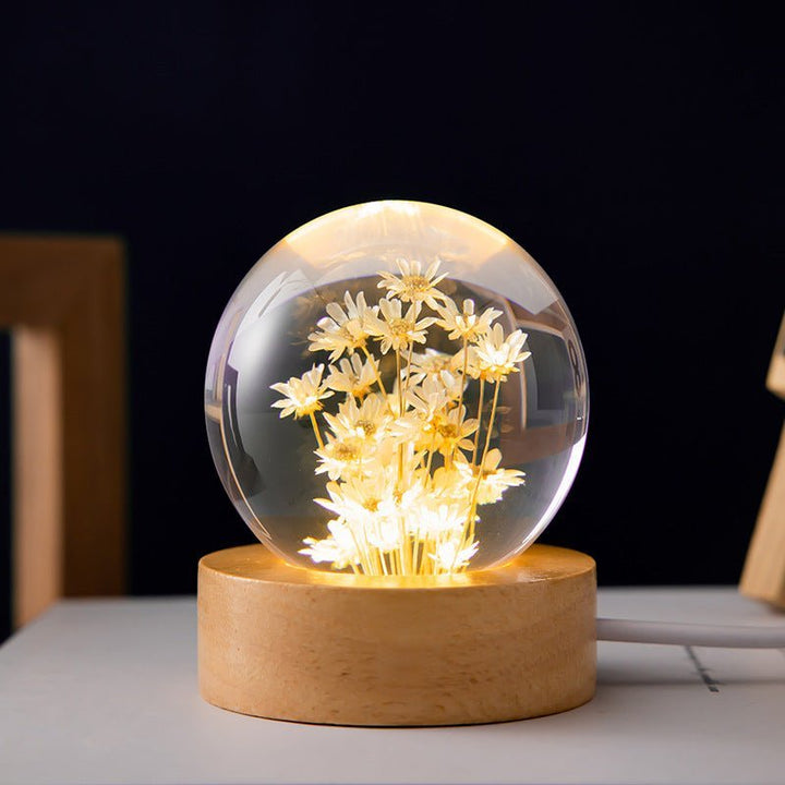 Crystal Ball Lamp with Everlasting Flowers – Lumora