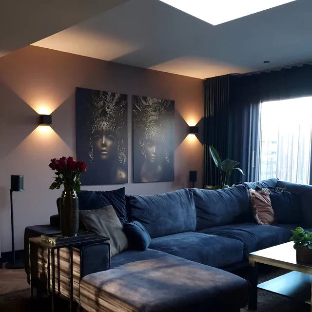 Wireless Wall Lamp for Indoor and Outdoor Use | LED Lamp with Battery and Sensor | GlowCube