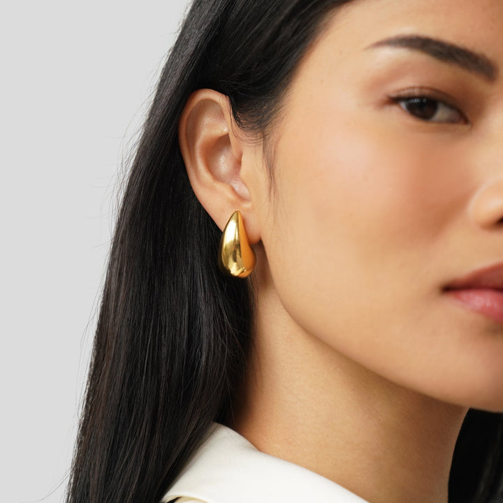 Amara Gold Drop Earrings