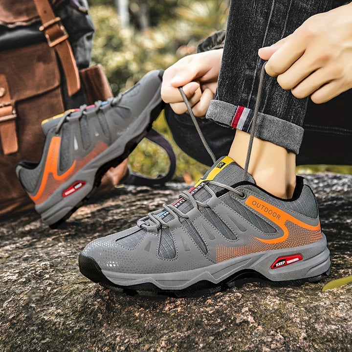 Fashionable Men's Hiking Shoes - PeakPioneer