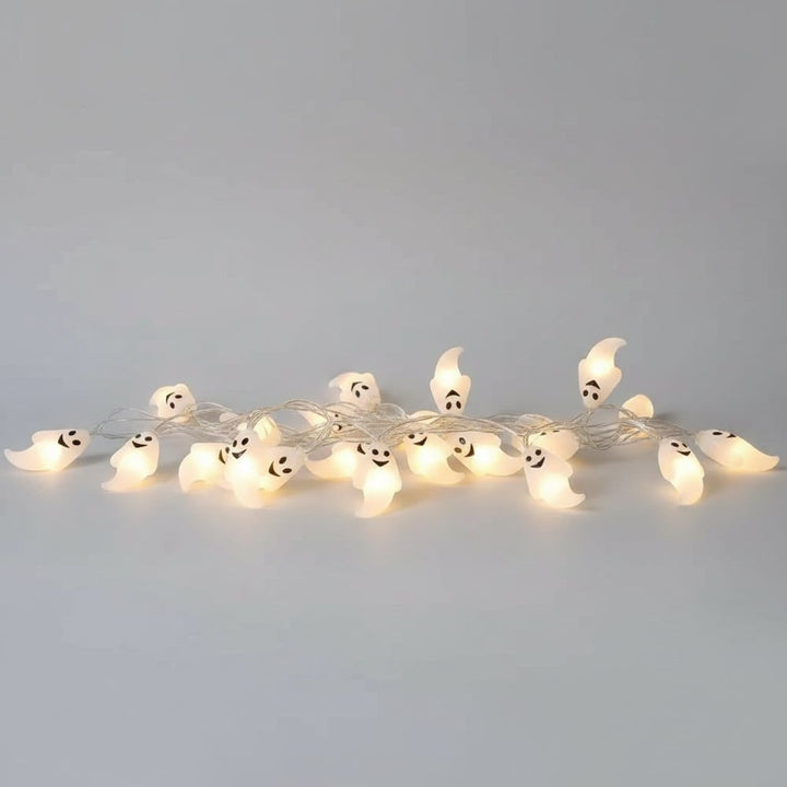 Halloween Ghost String Lights Outdoor Battery Powered LED for Patio and Yard Decoration