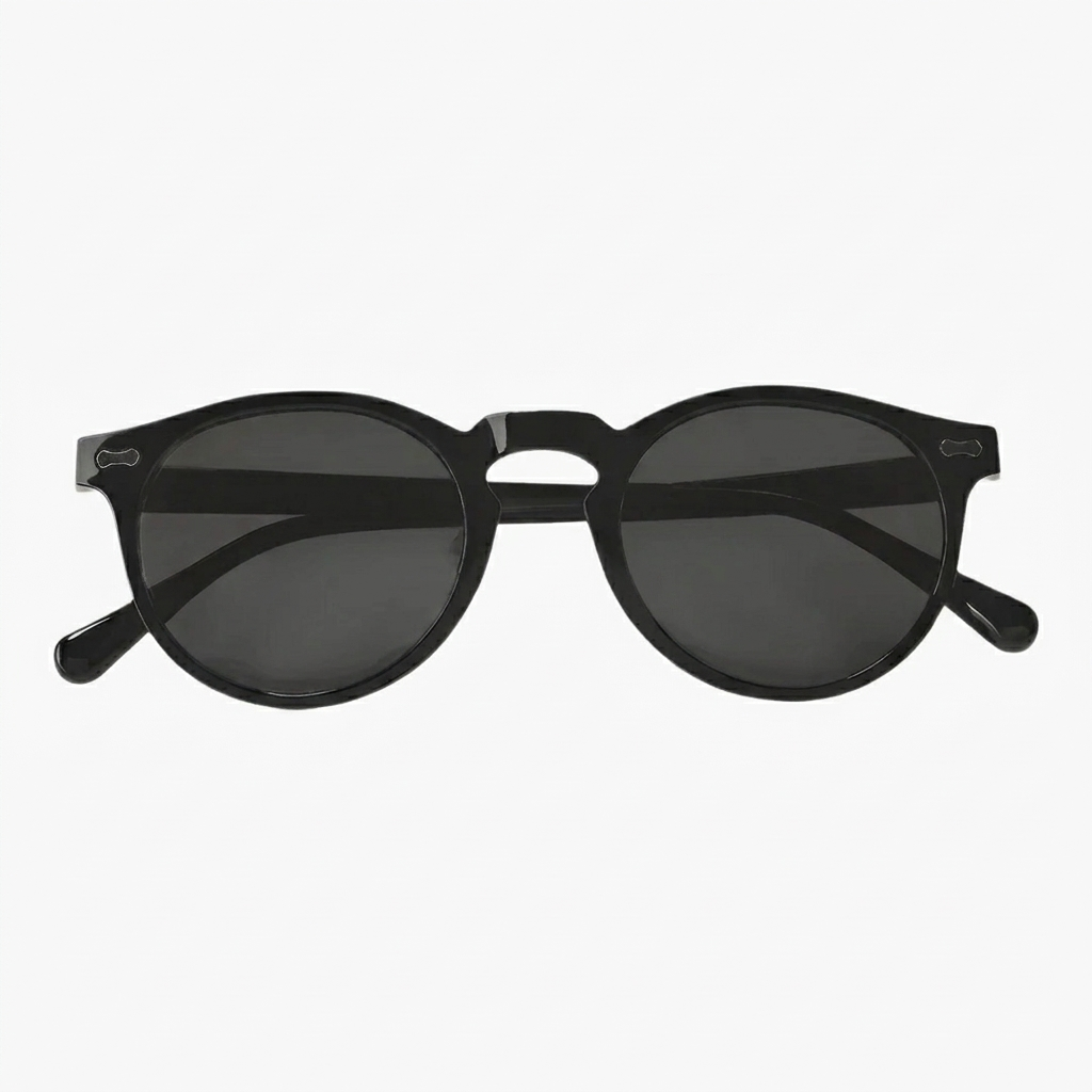 Old-School Chic Venetian Shades