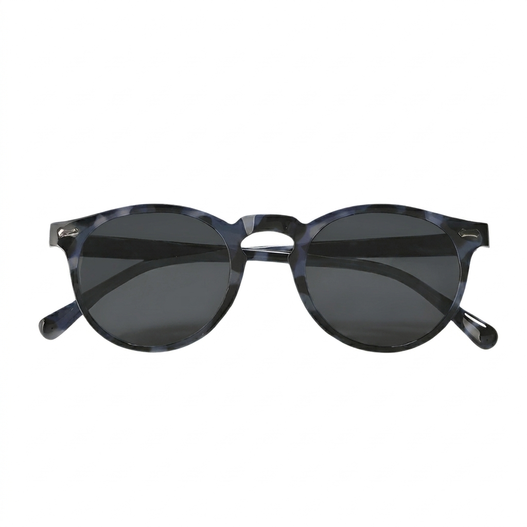 Old-School Chic Venetian Shades