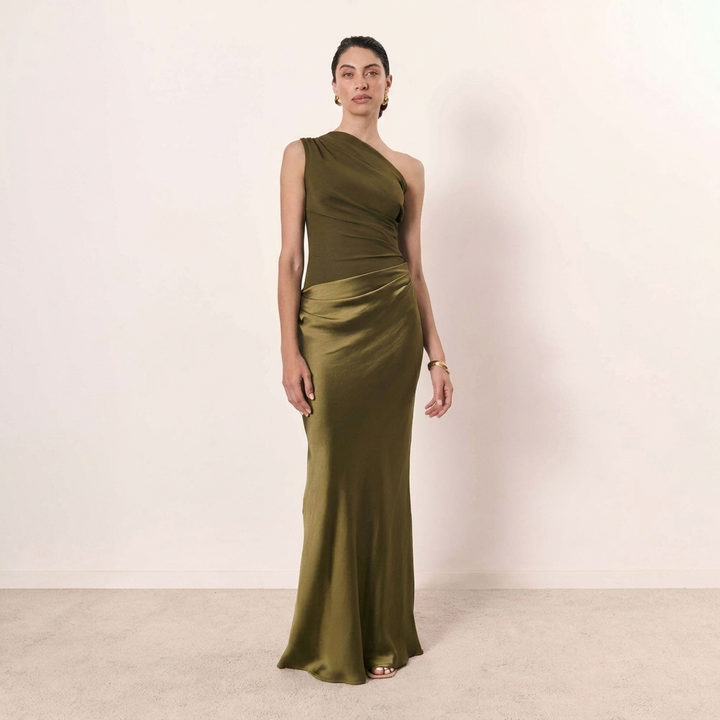 Flowy Women’s Maxi Dress – Timeless Elegance by Amica