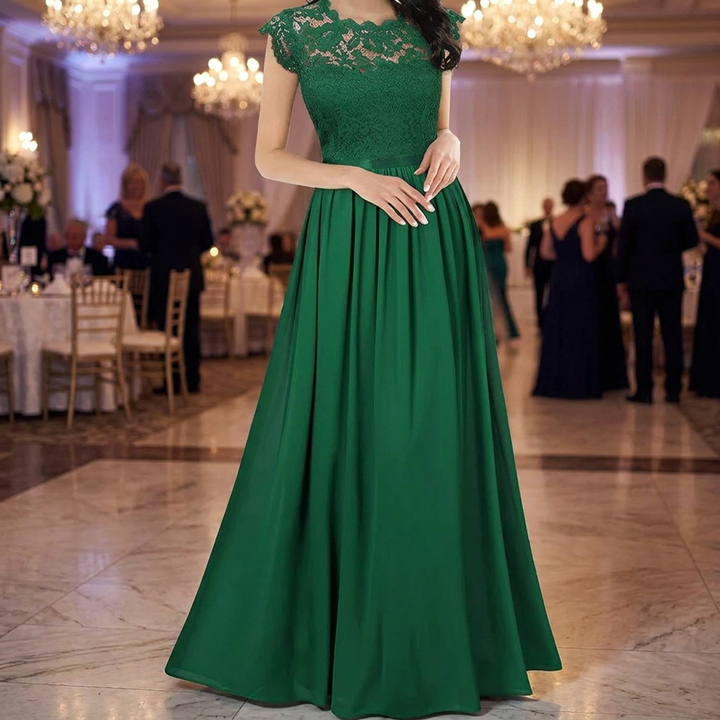 Elegant Lace Evening Dress