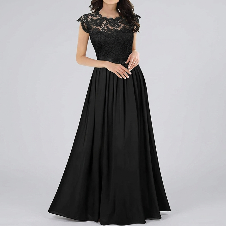 Elegant Lace Evening Dress