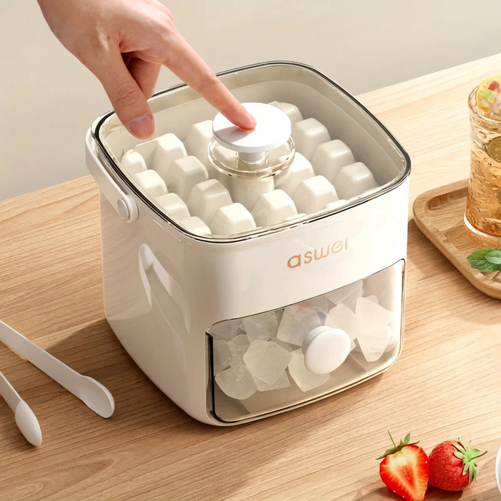 Ice Cube Mold with Storage Bucket