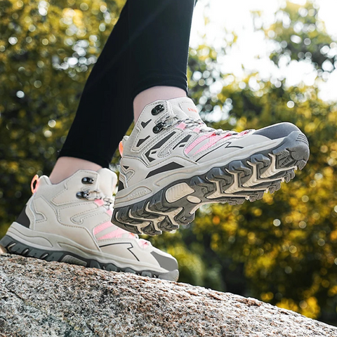 Waterproof Hiking Shoes (Unisex)
