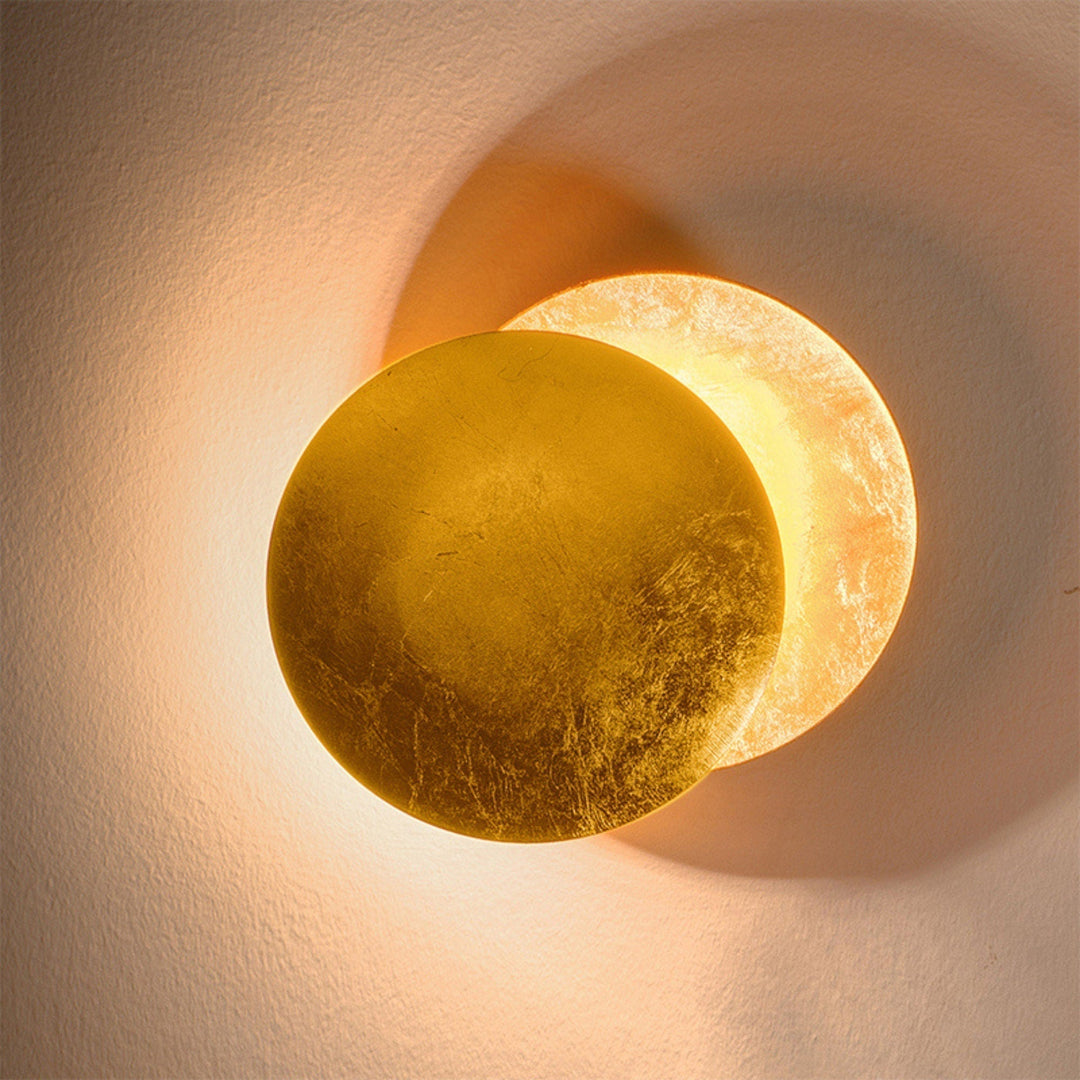 Wall Light with Magical Moonlight - Lunora