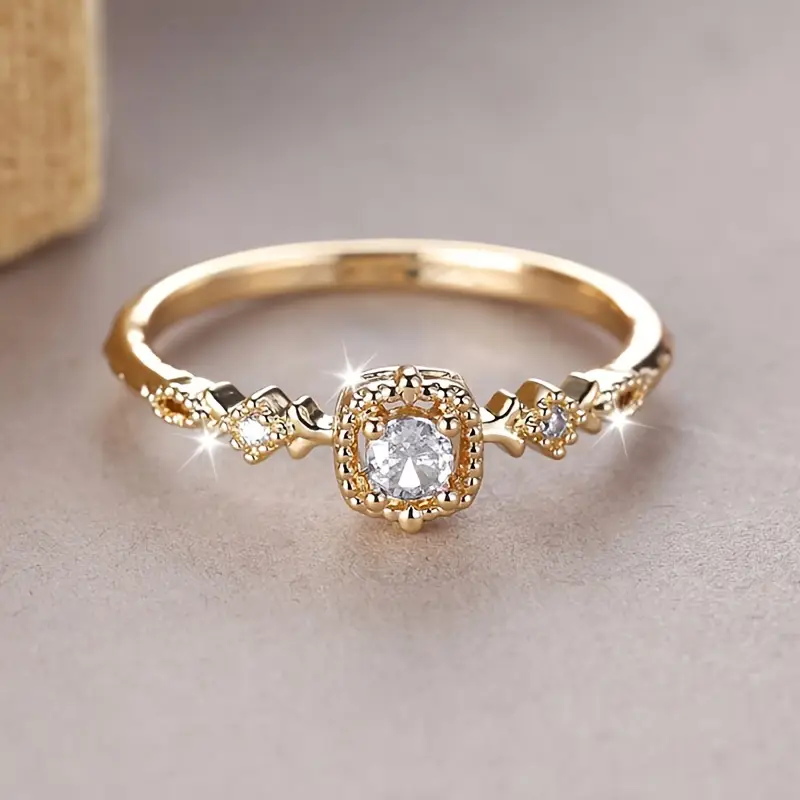 Vintage crystal candle gold ring