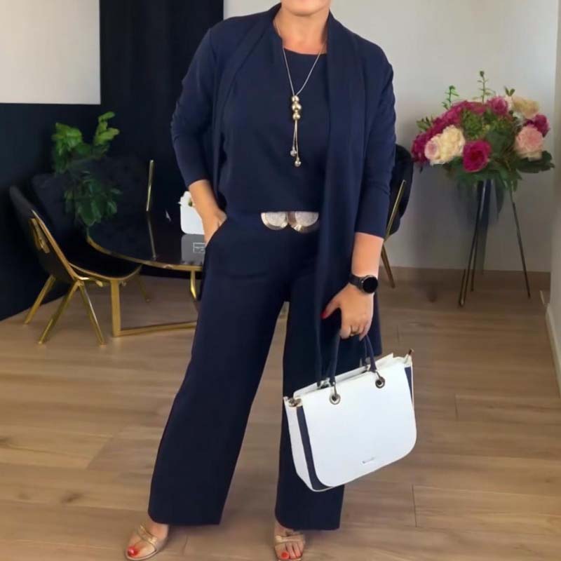 3-piece comfort set: cardigan, top and trousers