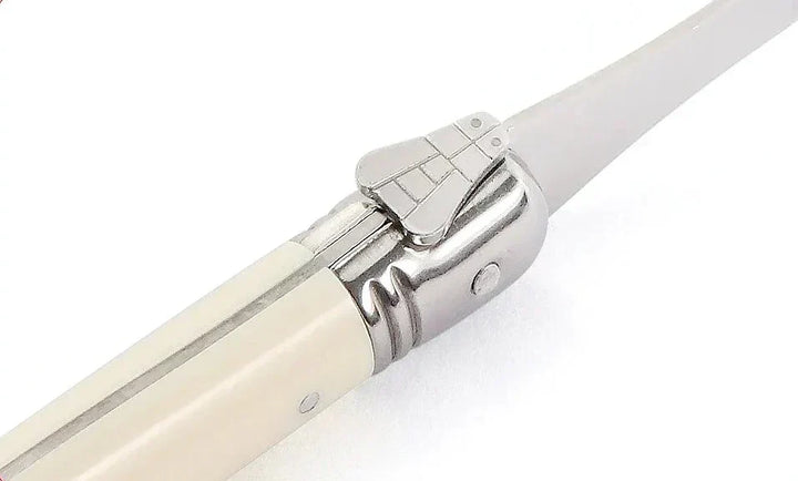IvoryElegance – Luxury Laguiole Cutlery Set with Timeless Style