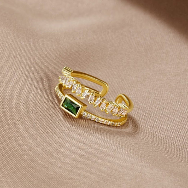 Soft shine cubic zirconia ring
