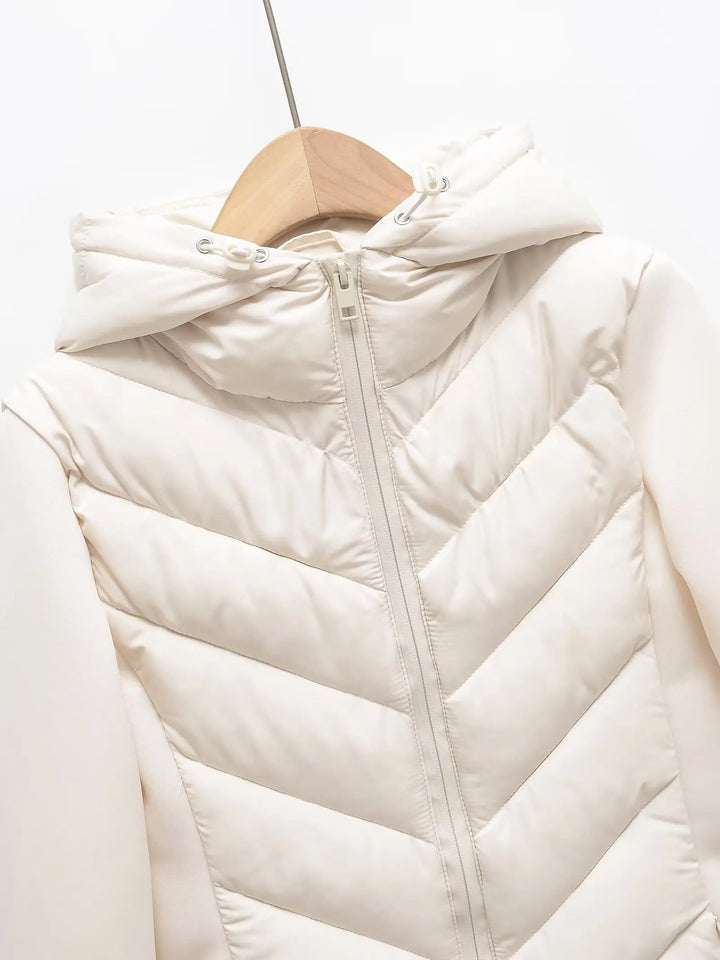 Women's Lightweight Quilted Winter Jacket with Hood and Hidden Pockets