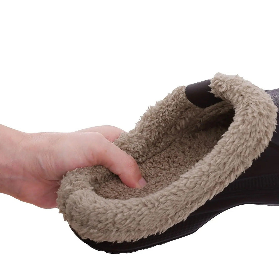 Men's Waterproof Winter Clogs with Fleece Lining and Non-Slip Sole