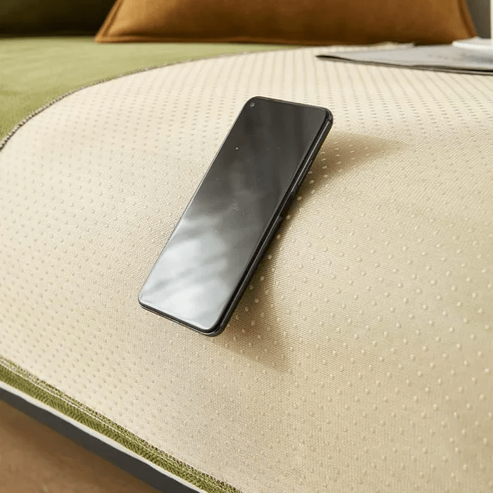 Ultra-smooth sofa cover - non-slip couch protector