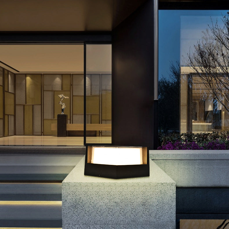 Aluminium LED Outdoor Light for Post or Pillar - Round or Square