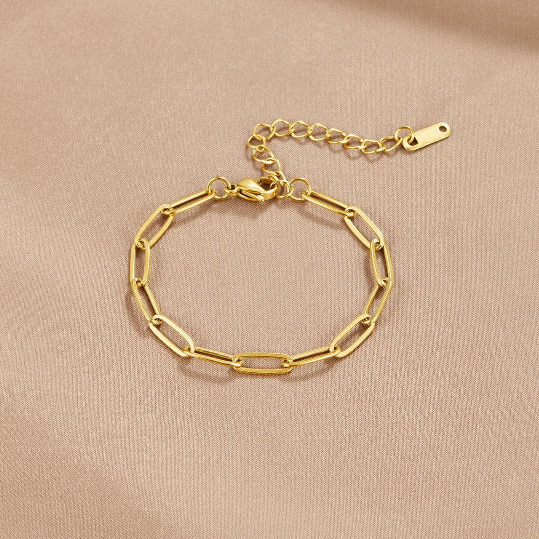 Elegant gold bracelet with refined design