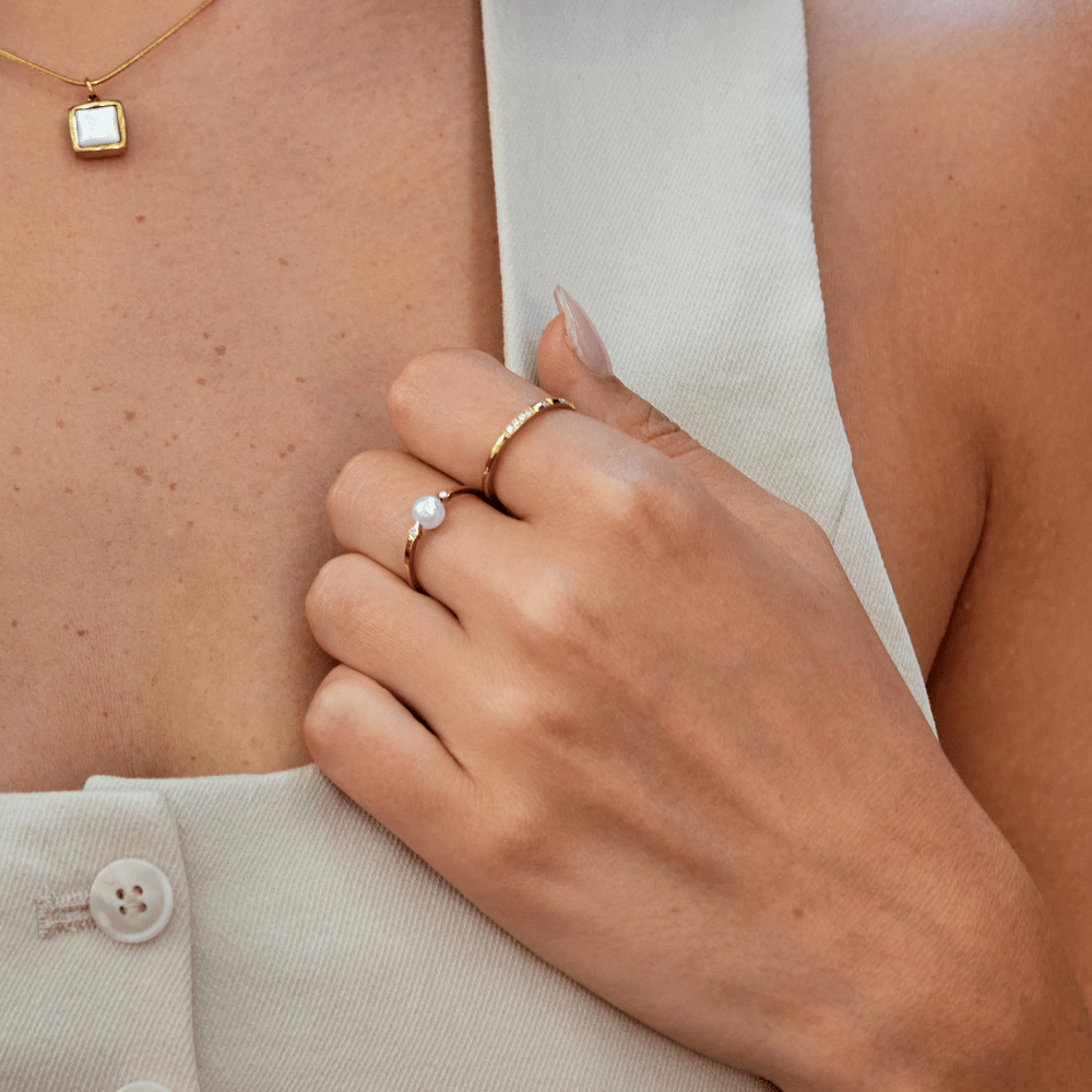 Peri Pearl Ring