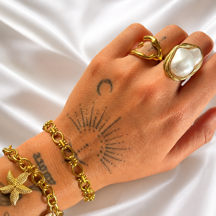 Drift – Adjustable Open Ring – Organic Wave Design