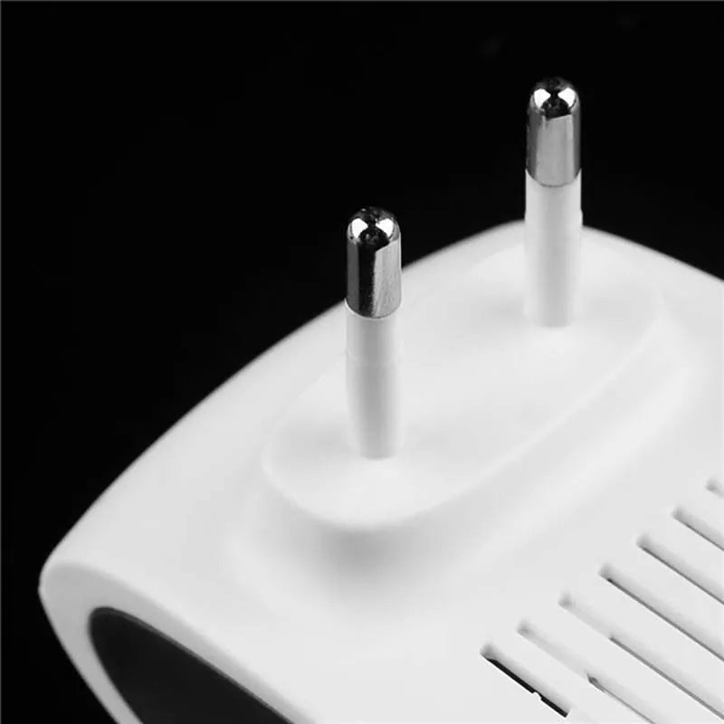 Ultrasonic Squirrel Repellent Device - Effective Pest Control to Keep Squirrels Away in 48 Hours for Gardens and Yards