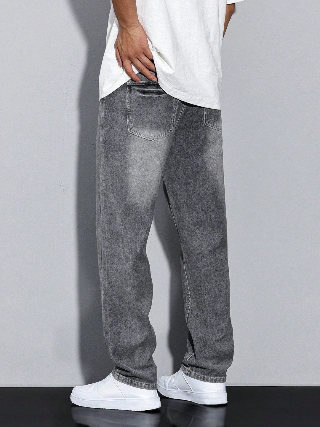Men's Straight-Leg Jeans – Straight Fit Denim Trousers