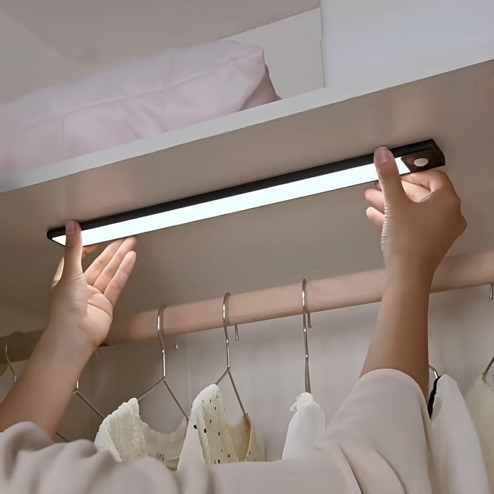 Under Cabinet Lights Wireless Lighting Motion Sensor LED Rechargeable Closet