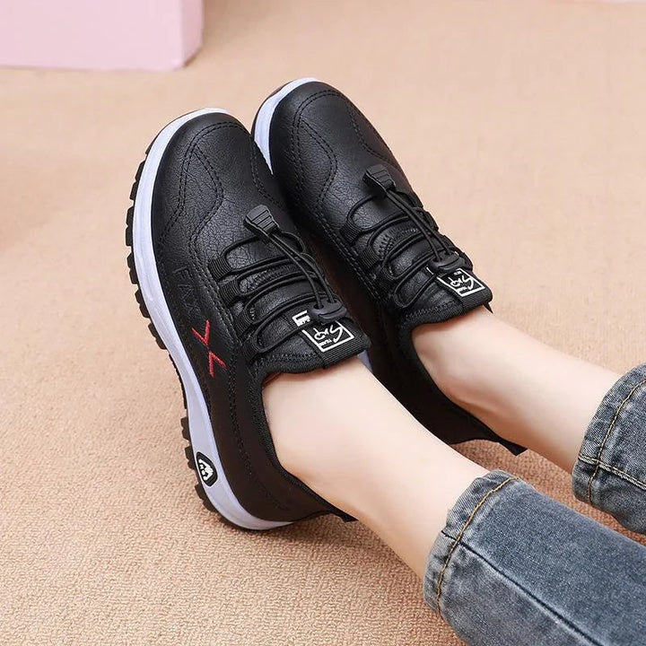 Women's Waterproof Lace-Up Trainers with Fleece Lining