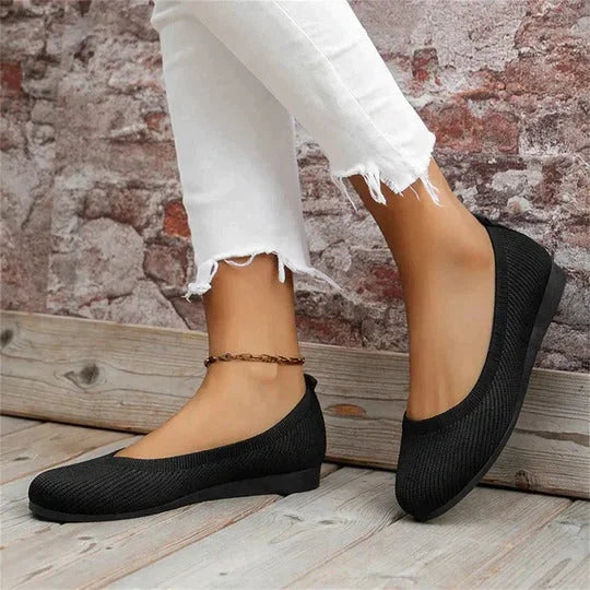 Women's Textured Knit Slip-On Ballet Flats